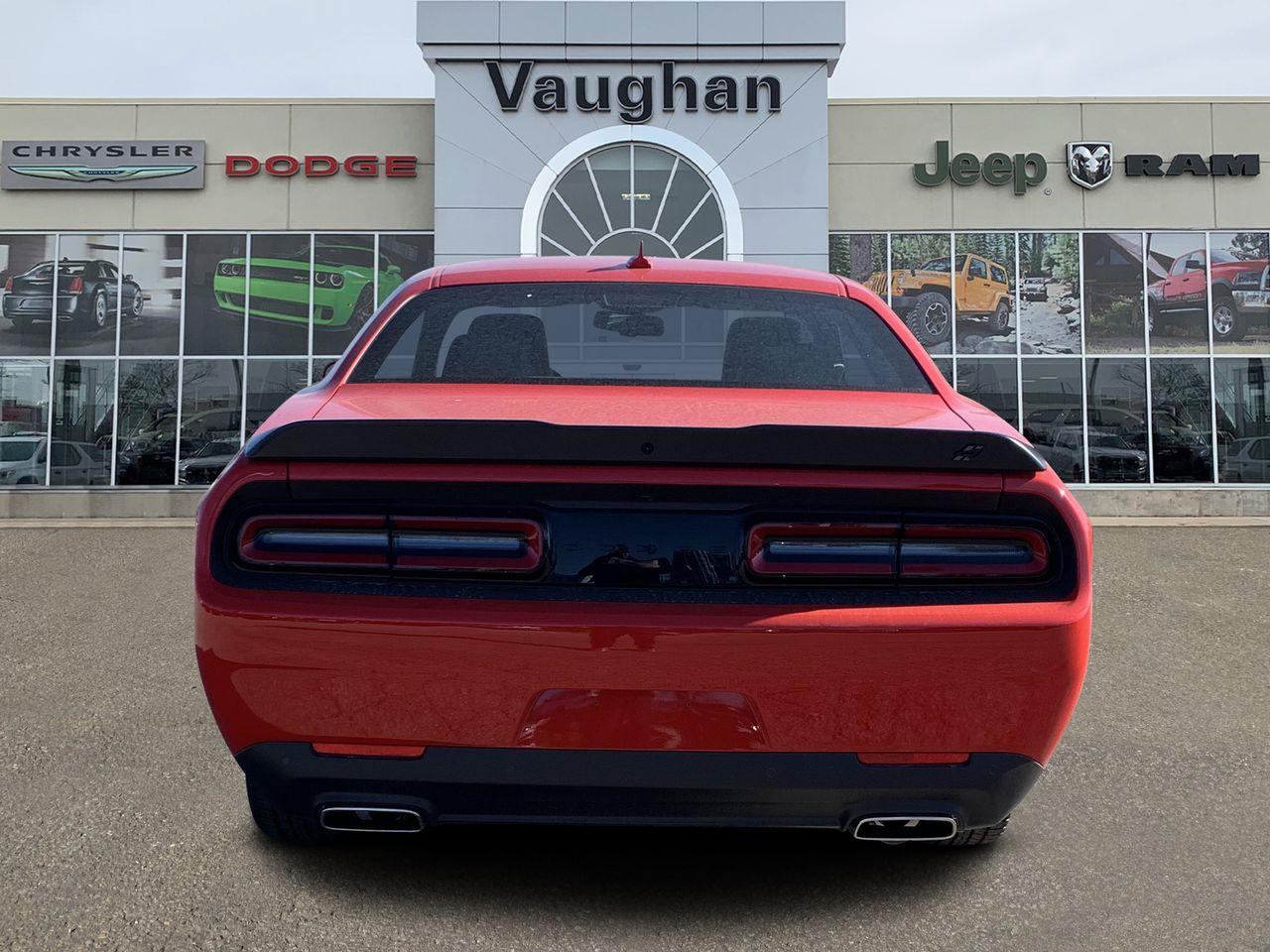 2021 Dodge Challenger LA-4