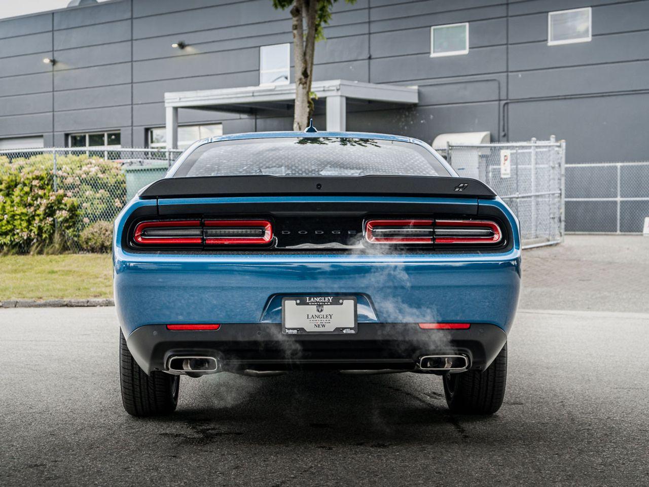 2021 Dodge Challenger LA-4