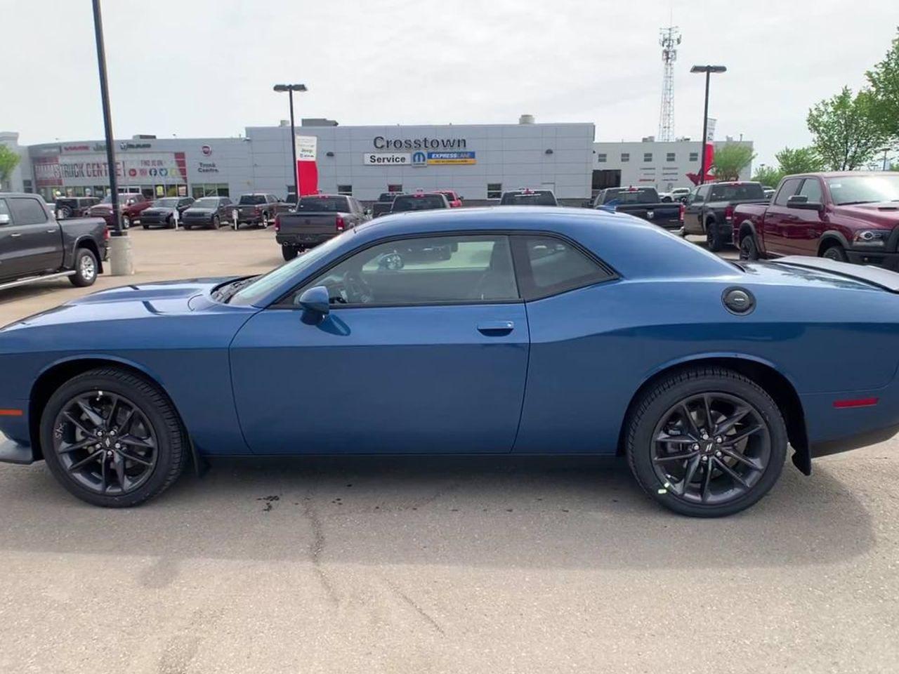 2021 Dodge Challenger LA-4