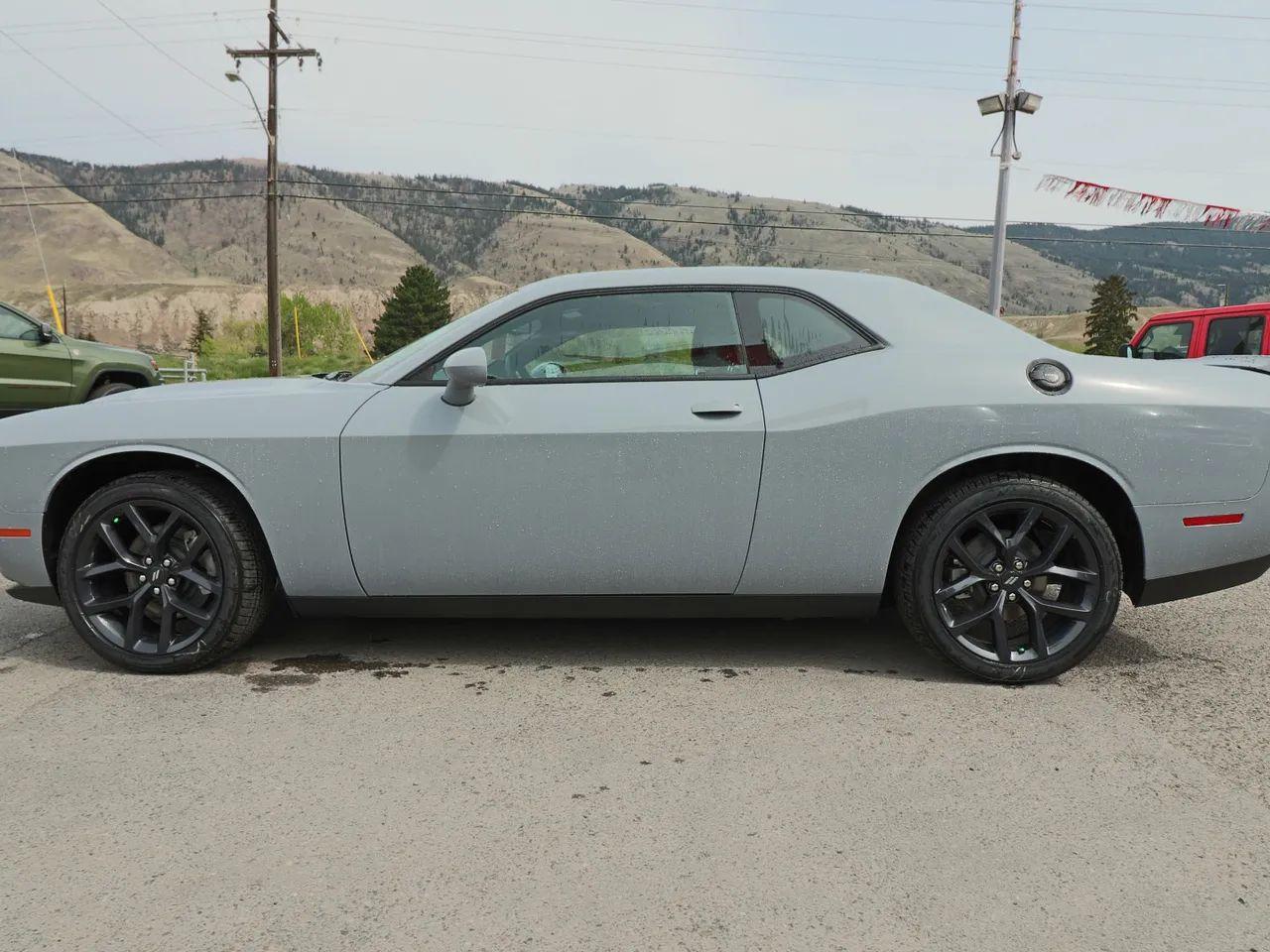2021 Dodge Challenger SE-3