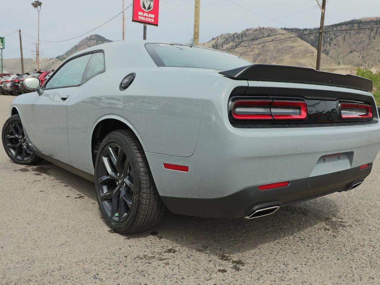 2021 Dodge Challenger SE-4