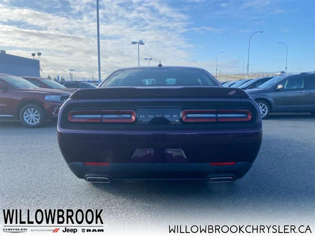 2021 Dodge Challenger SXT-4