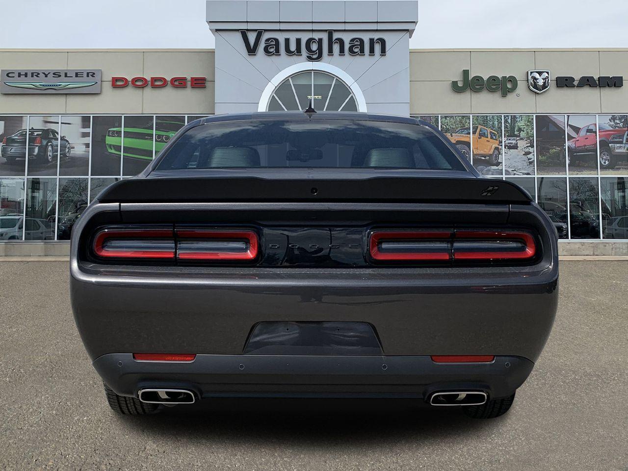 2021 Dodge Challenger SXT-4