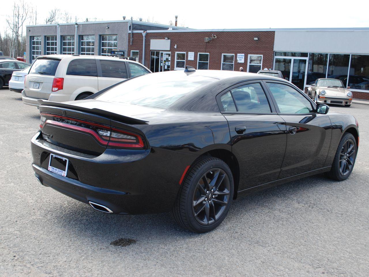 2021 Dodge Charger SXT-2