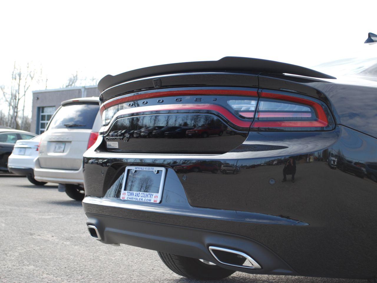 2021 Dodge Charger SXT-3