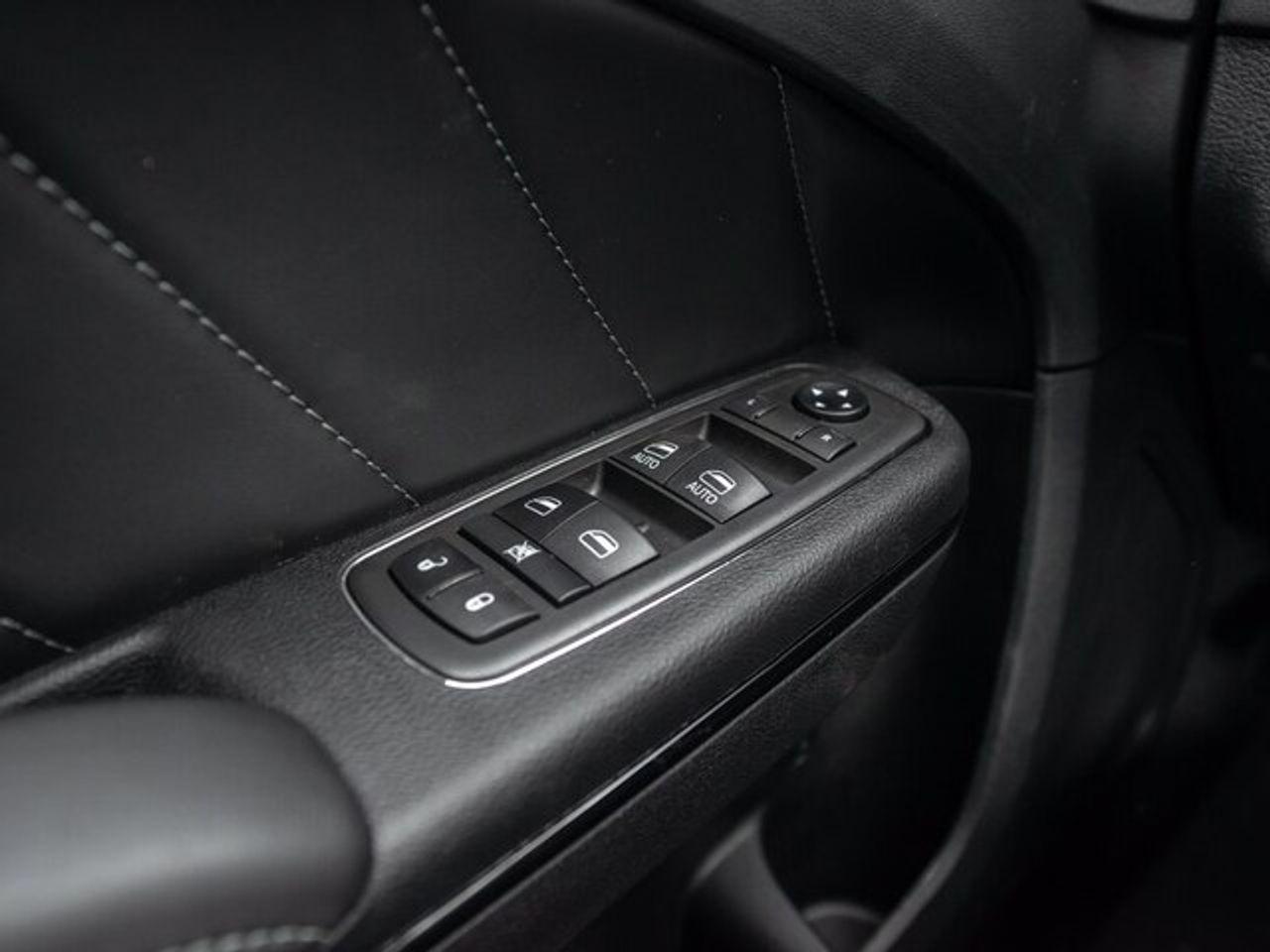 2021 Dodge Charger SXT-4