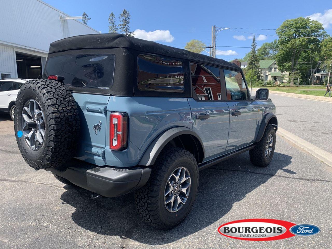 2021 Ford Bronco -2