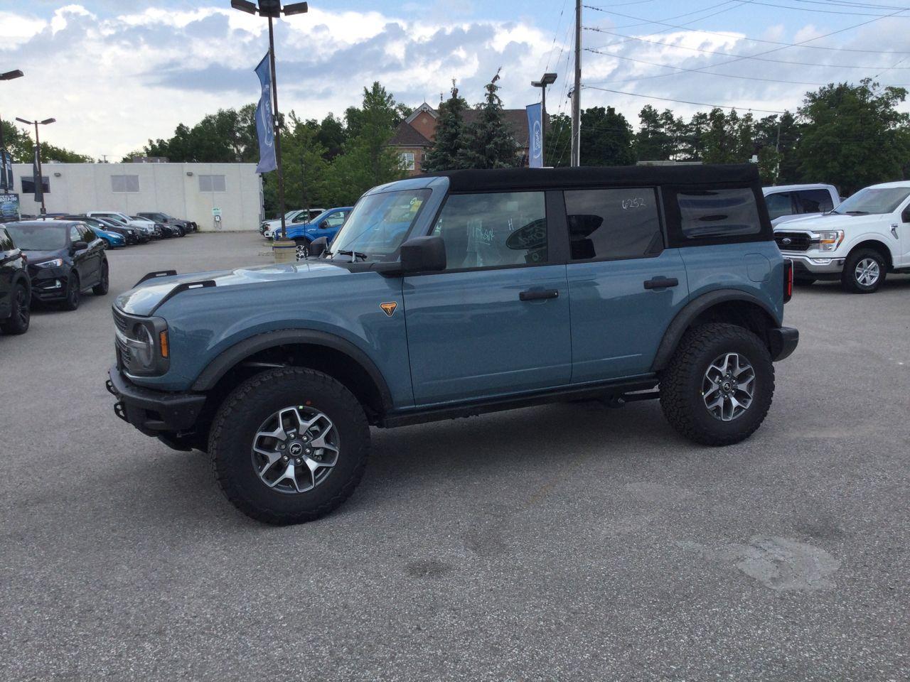 2021 Ford Bronco -0