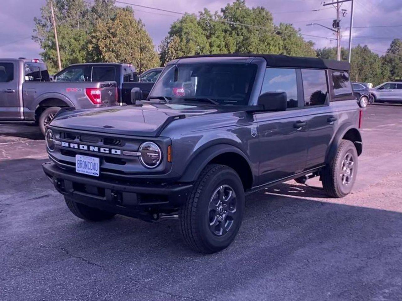 2021 Ford Bronco -3