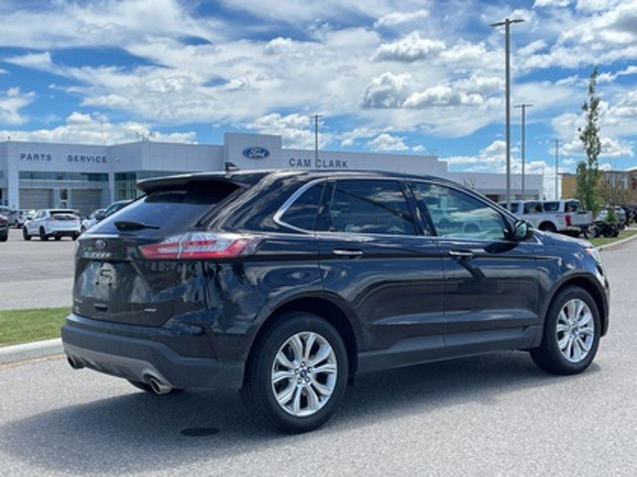 2021 Ford Edge Titanium-4