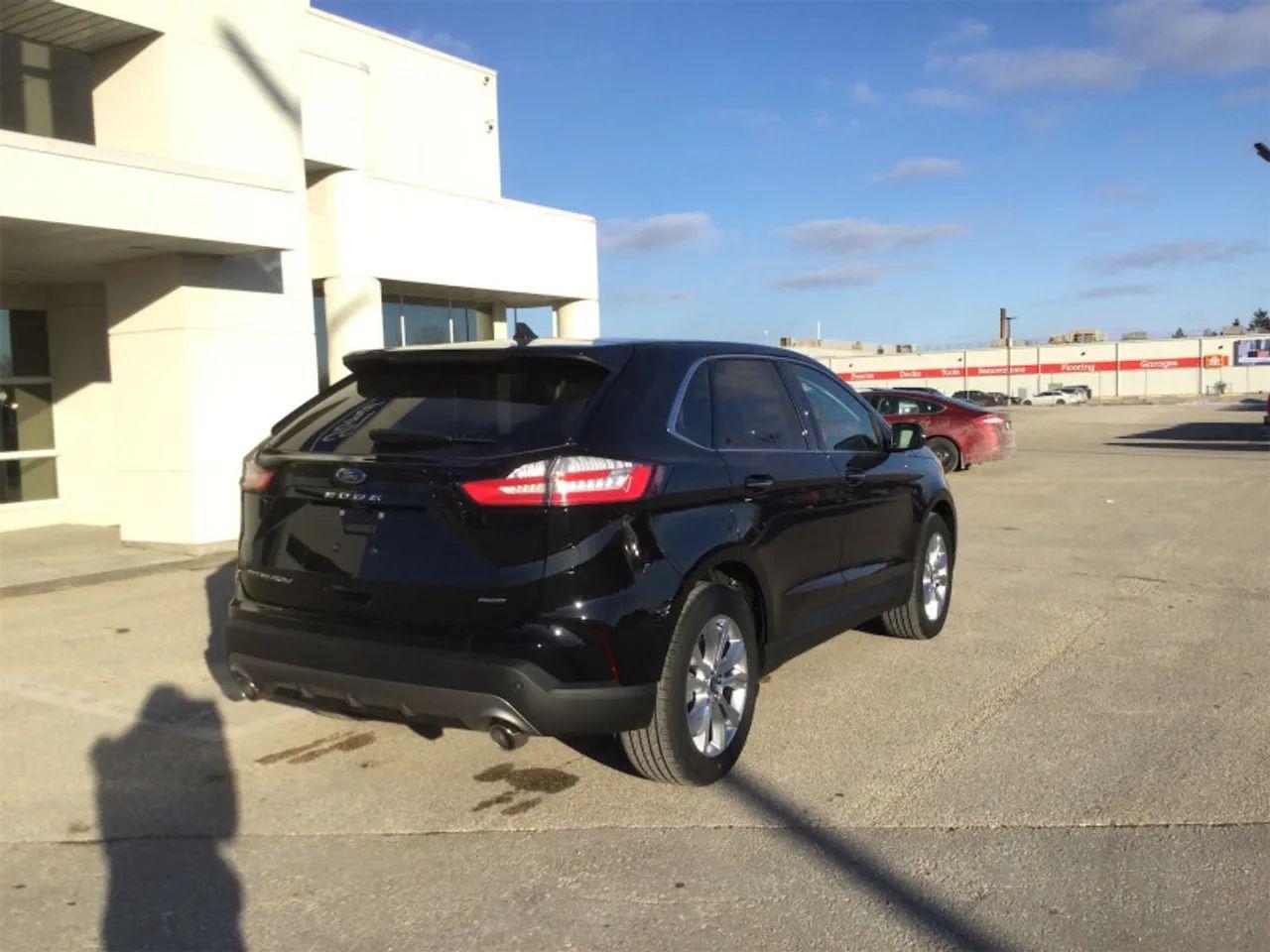 2021 Ford Edge -4