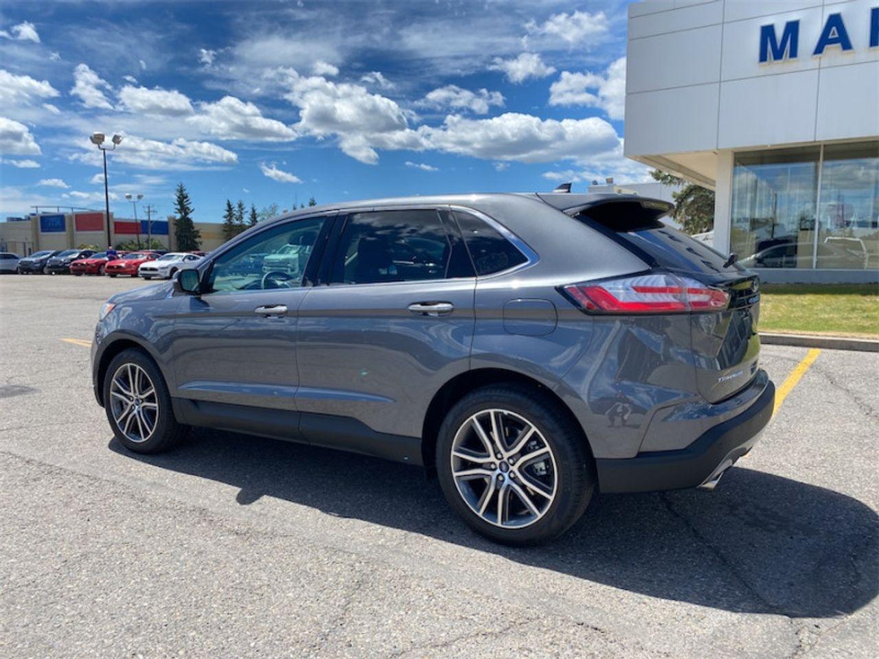 2021 Ford Edge -2