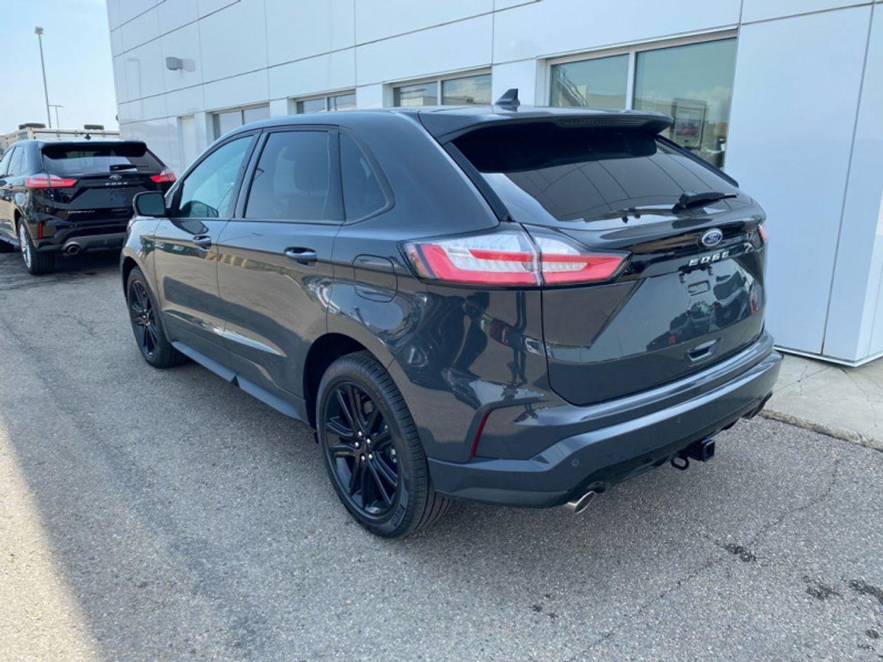 2021 Ford Edge -3