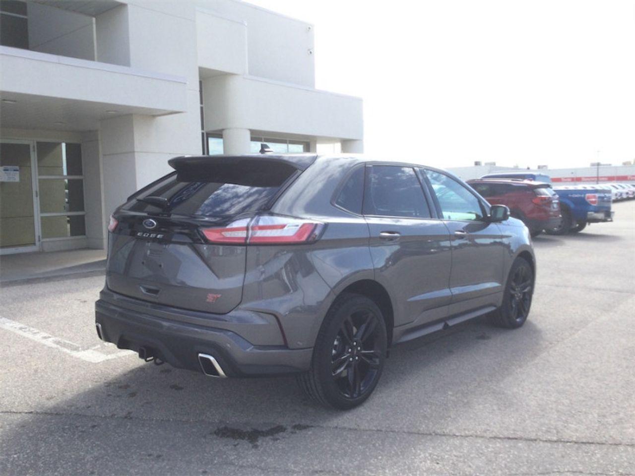 2021 Ford Edge -4