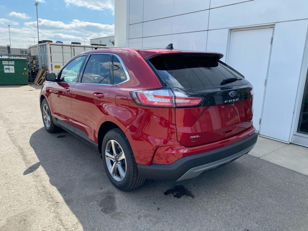 2021 Ford Edge -3