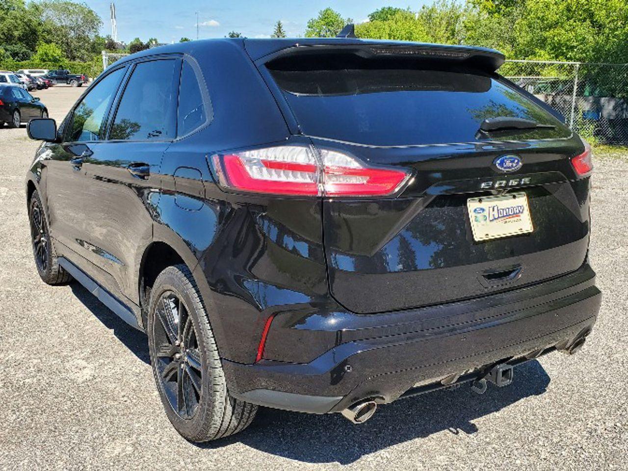 2021 Ford Edge ST Line-3