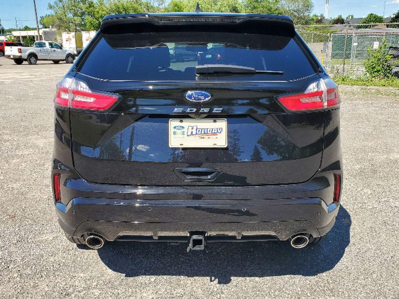2021 Ford Edge ST Line-4