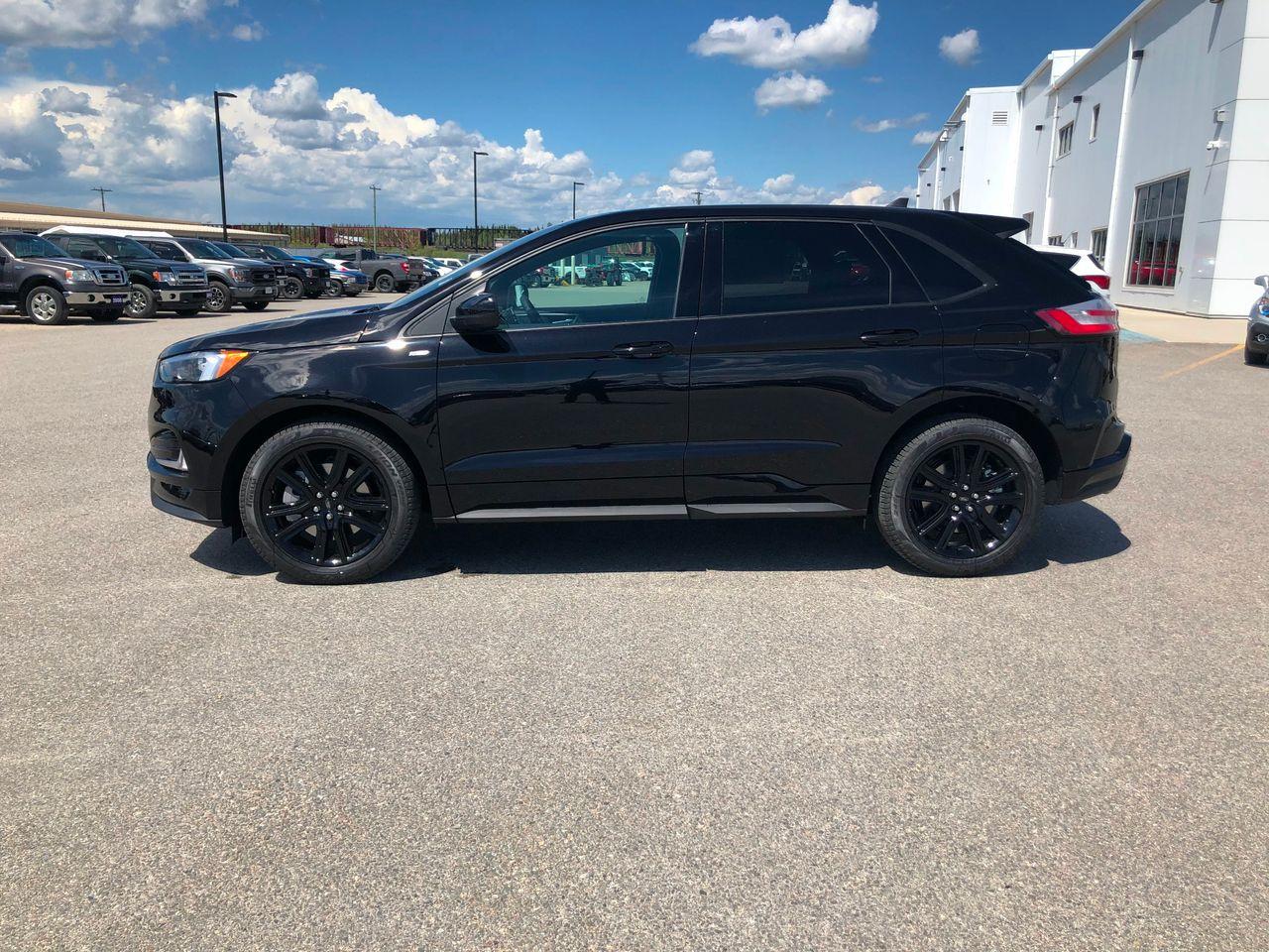 2021 Ford Edge ST Line-2