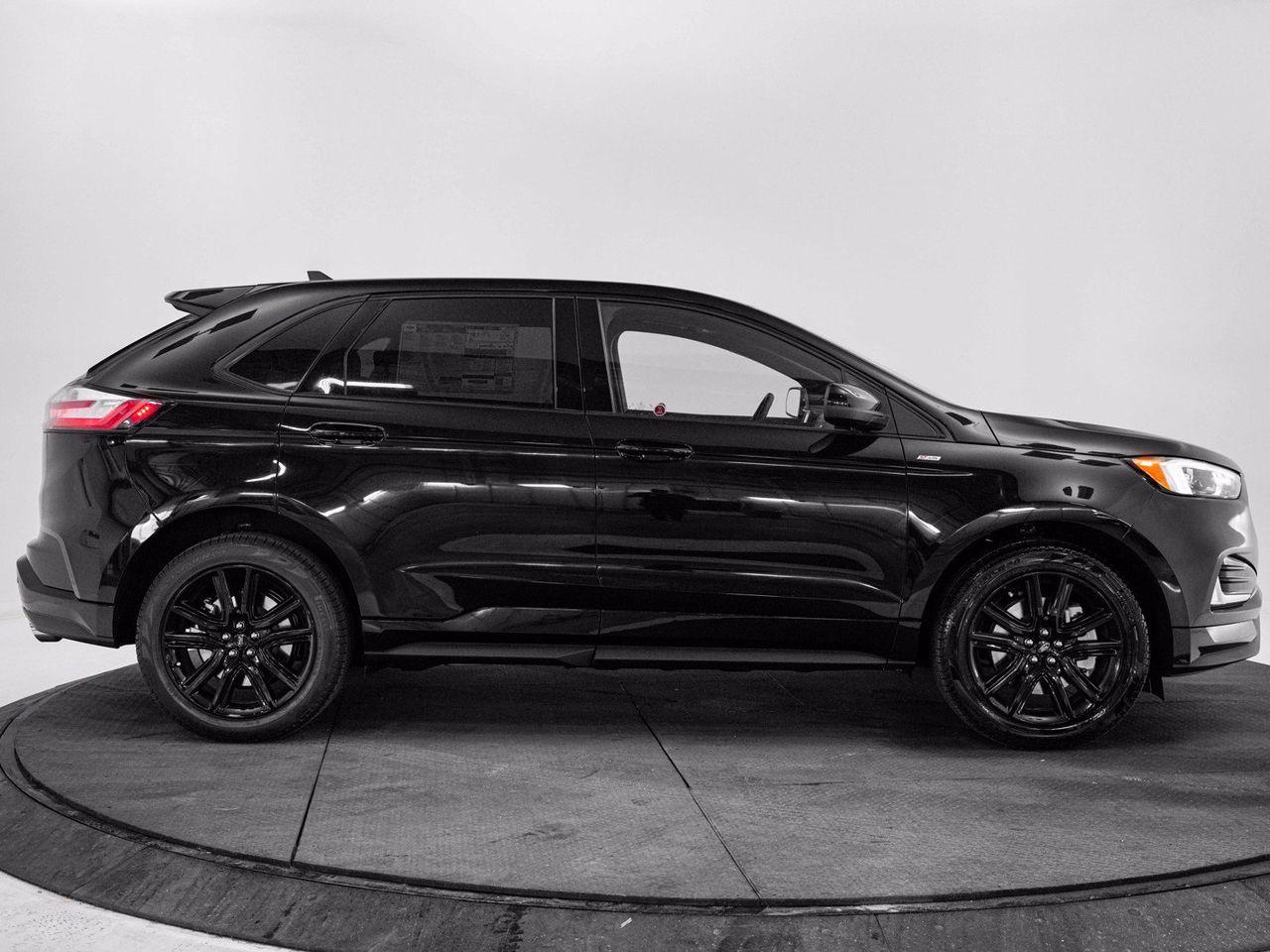 2021 Ford Edge ST Line-2