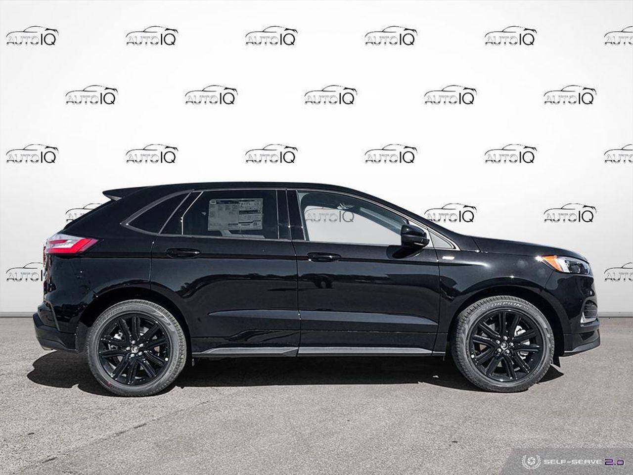 2021 Ford Edge ST Line-2
