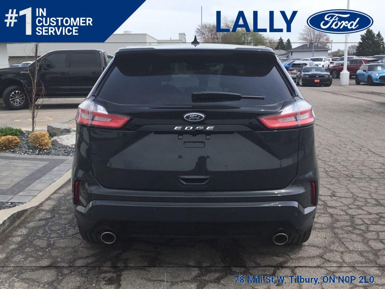 2021 Ford Edge ST Line-2