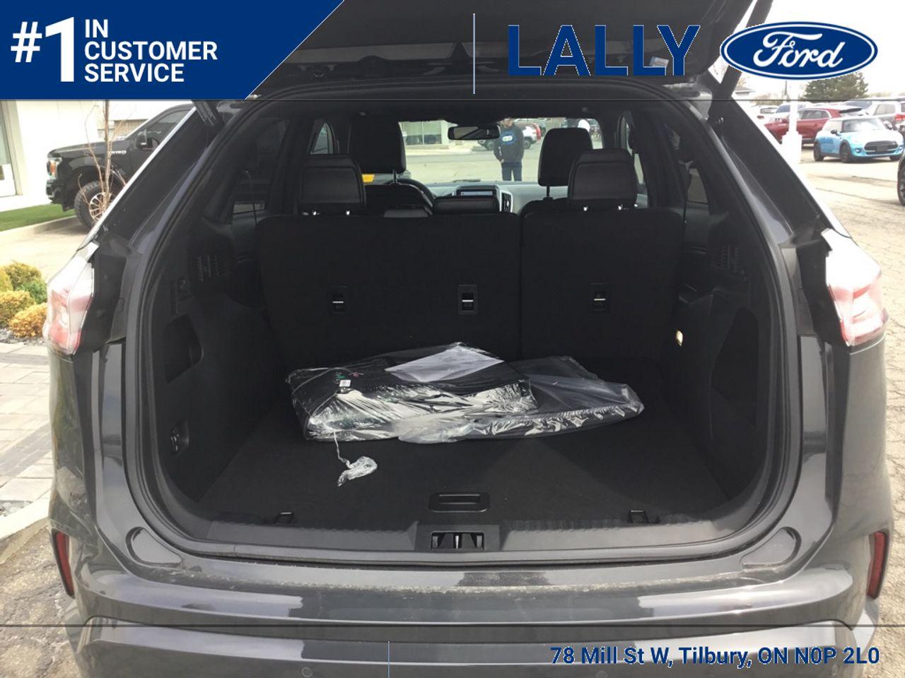 2021 Ford Edge ST Line-3