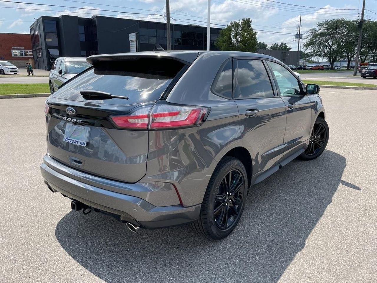 2021 Ford Edge ST Line-3