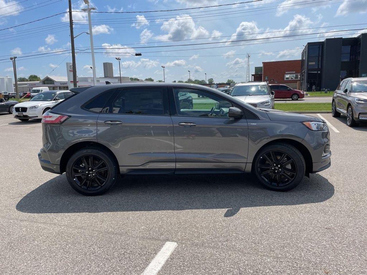 2021 Ford Edge ST Line-4