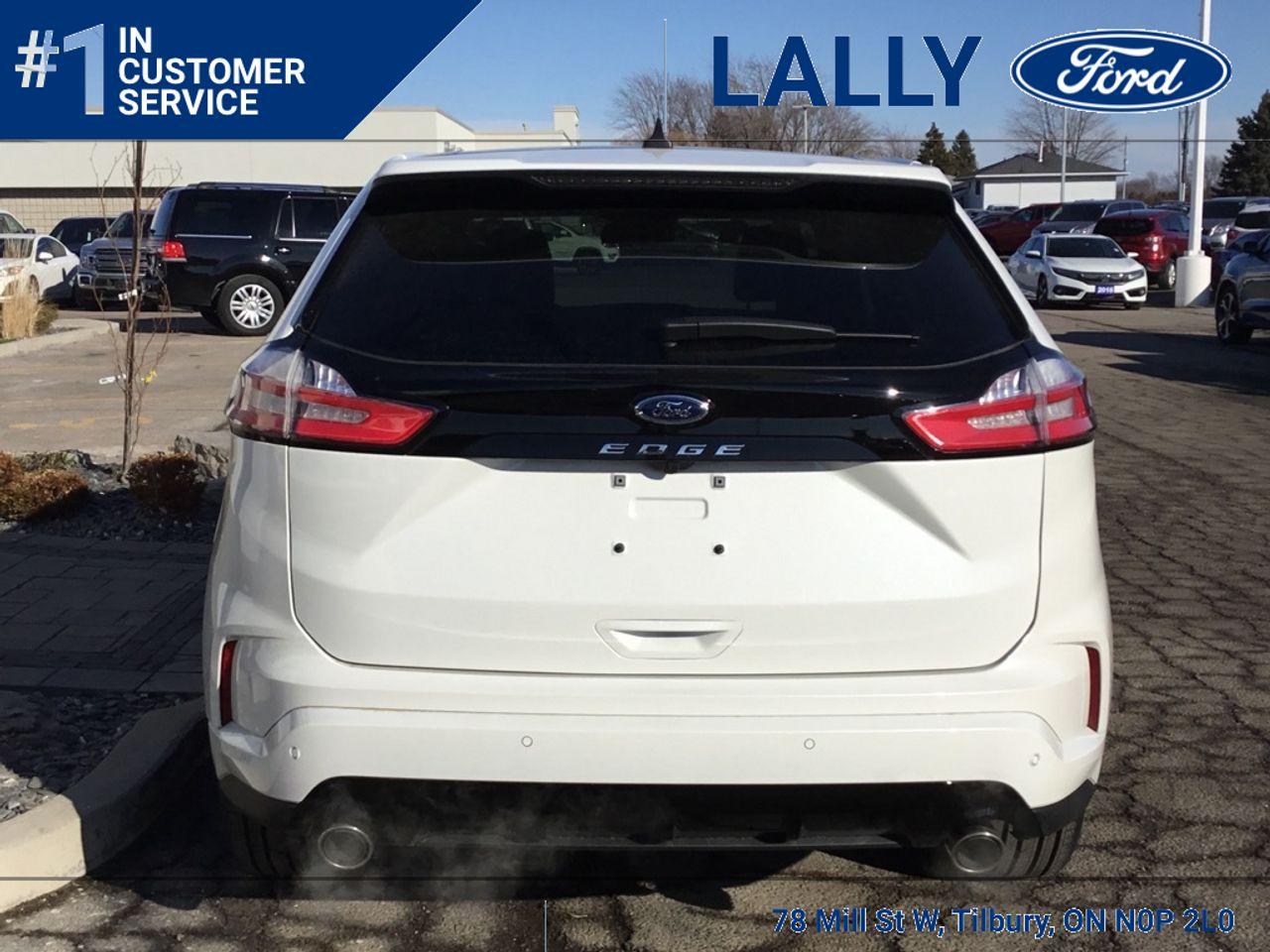 2021 Ford Edge ST Line-2