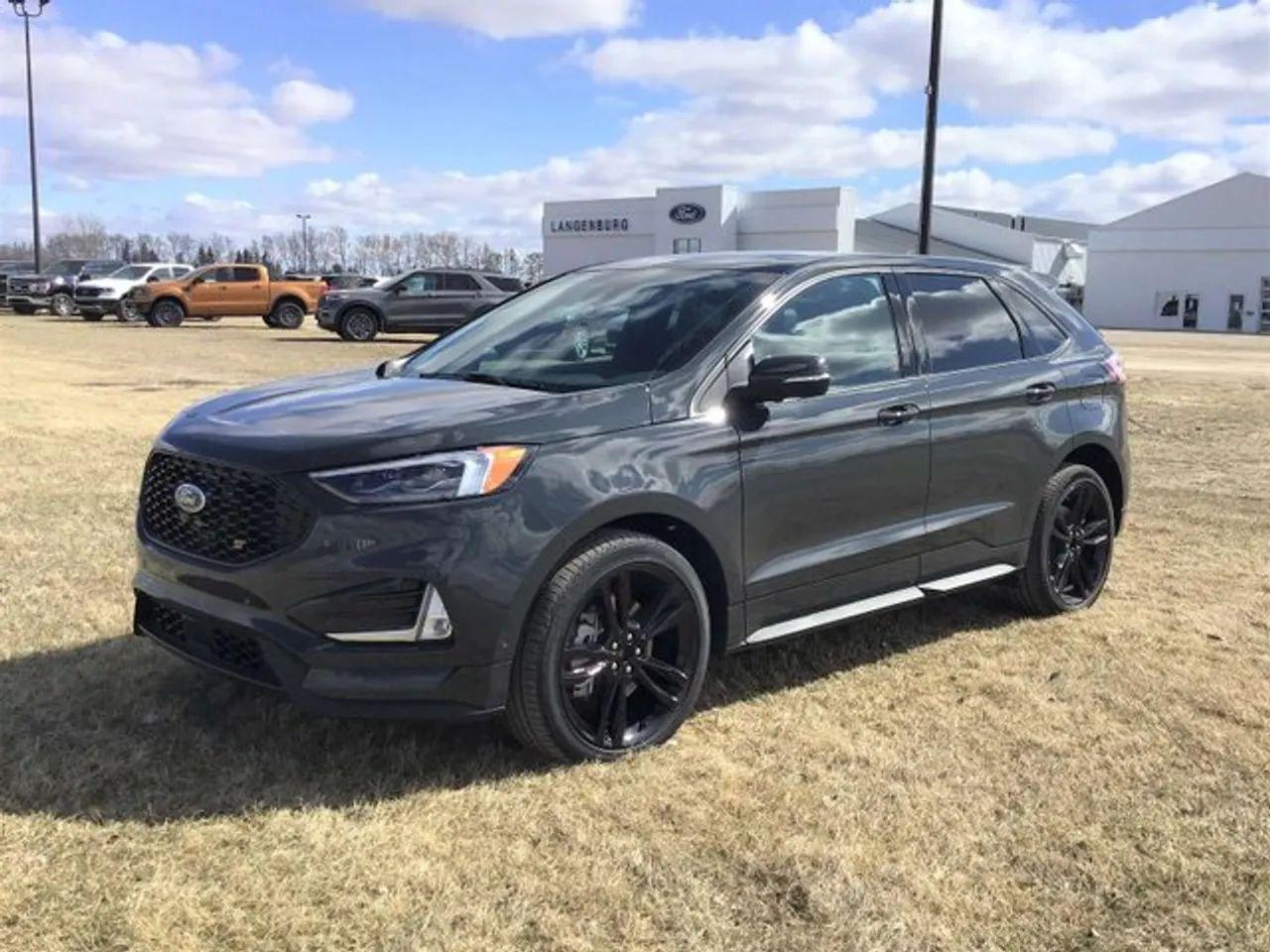 2021 Ford Edge ST-1