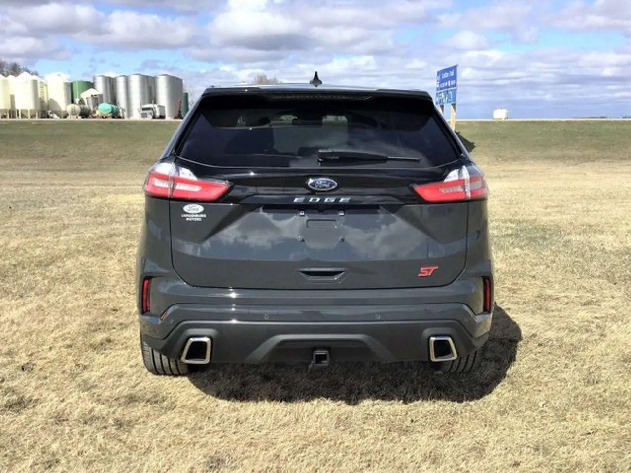 2021 Ford Edge ST-3