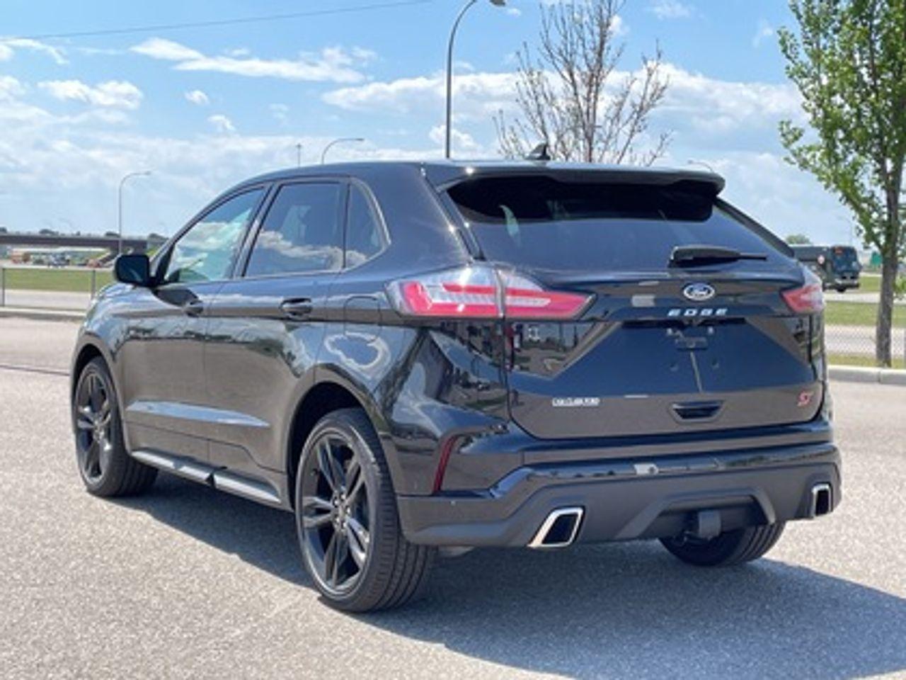2021 Ford Edge ST-3