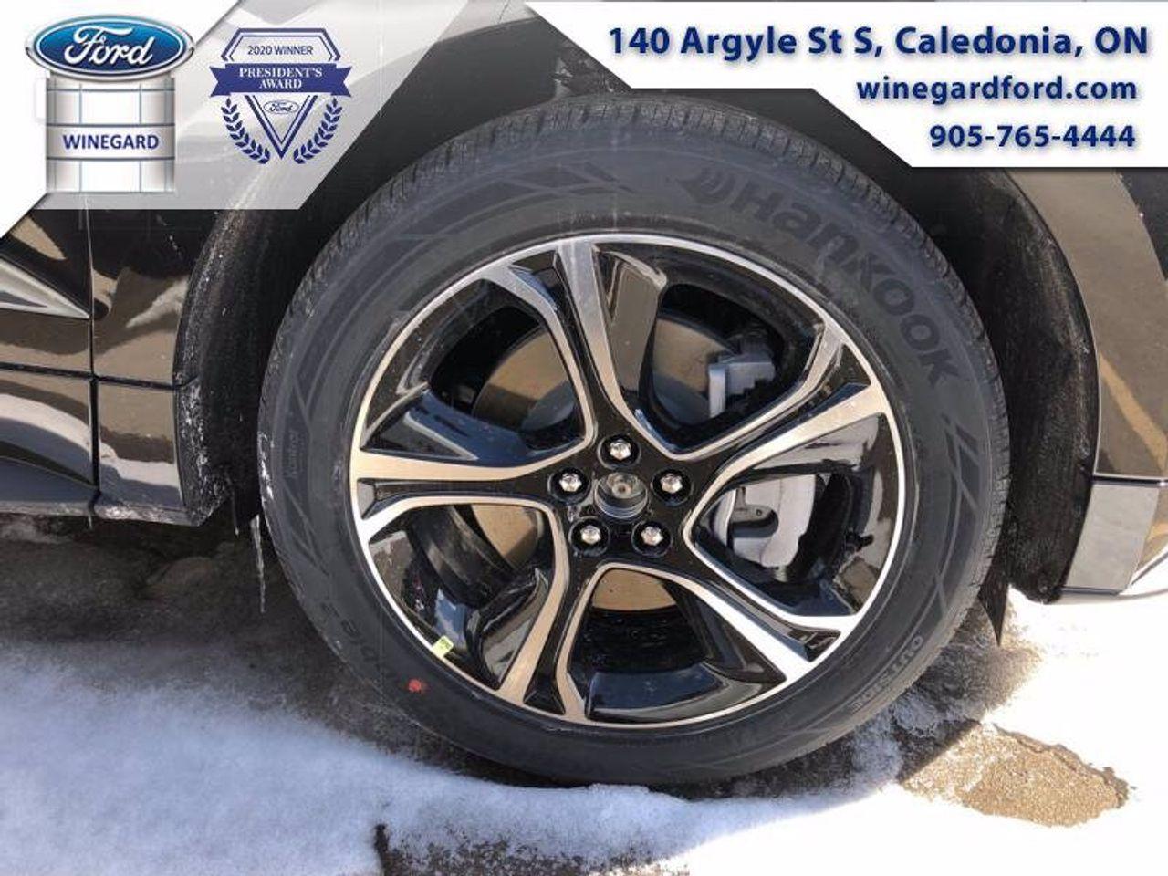 2021 Ford Edge ST-3