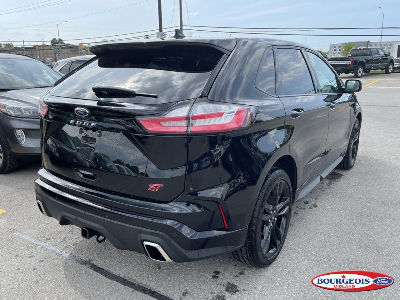 2021 Ford Edge ST-2