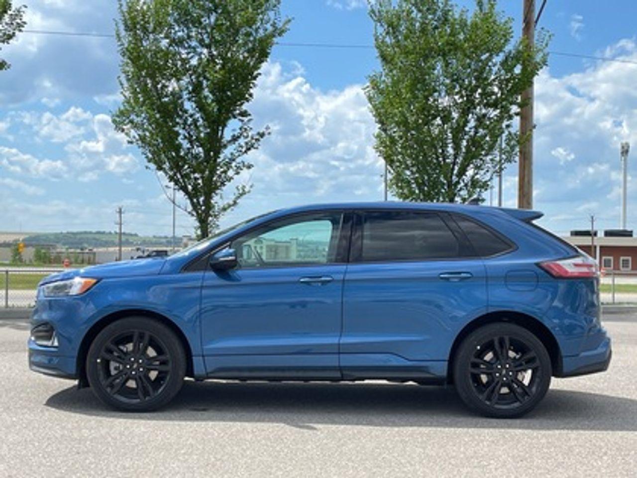 2021 Ford Edge ST-2