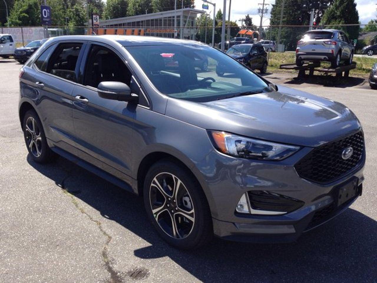 2021 Ford Edge ST-2