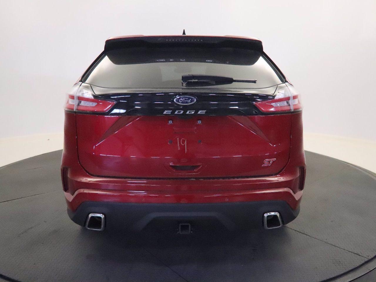 2021 Ford Edge ST-3