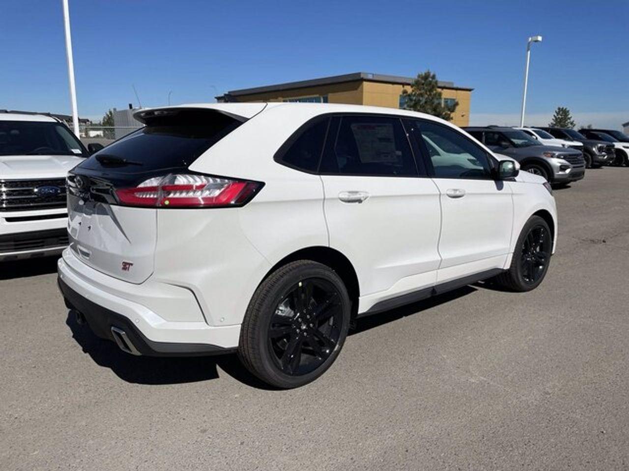 2021 Ford Edge ST-3