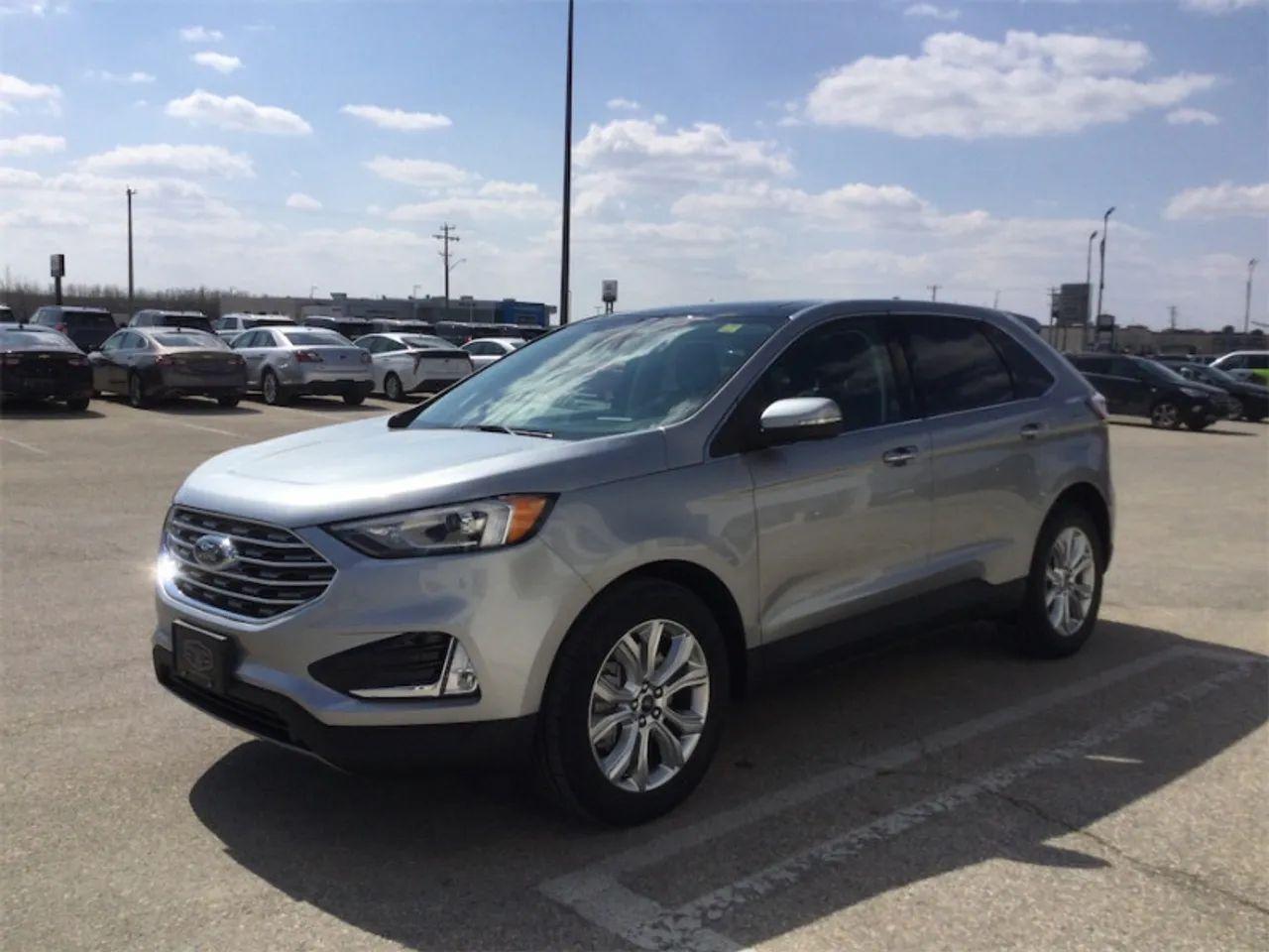 2021 Ford Edge -1