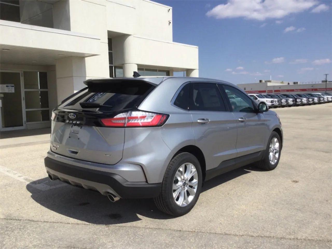 2021 Ford Edge -4
