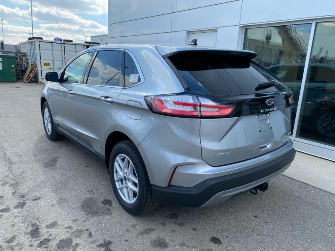 2021 Ford Edge -3