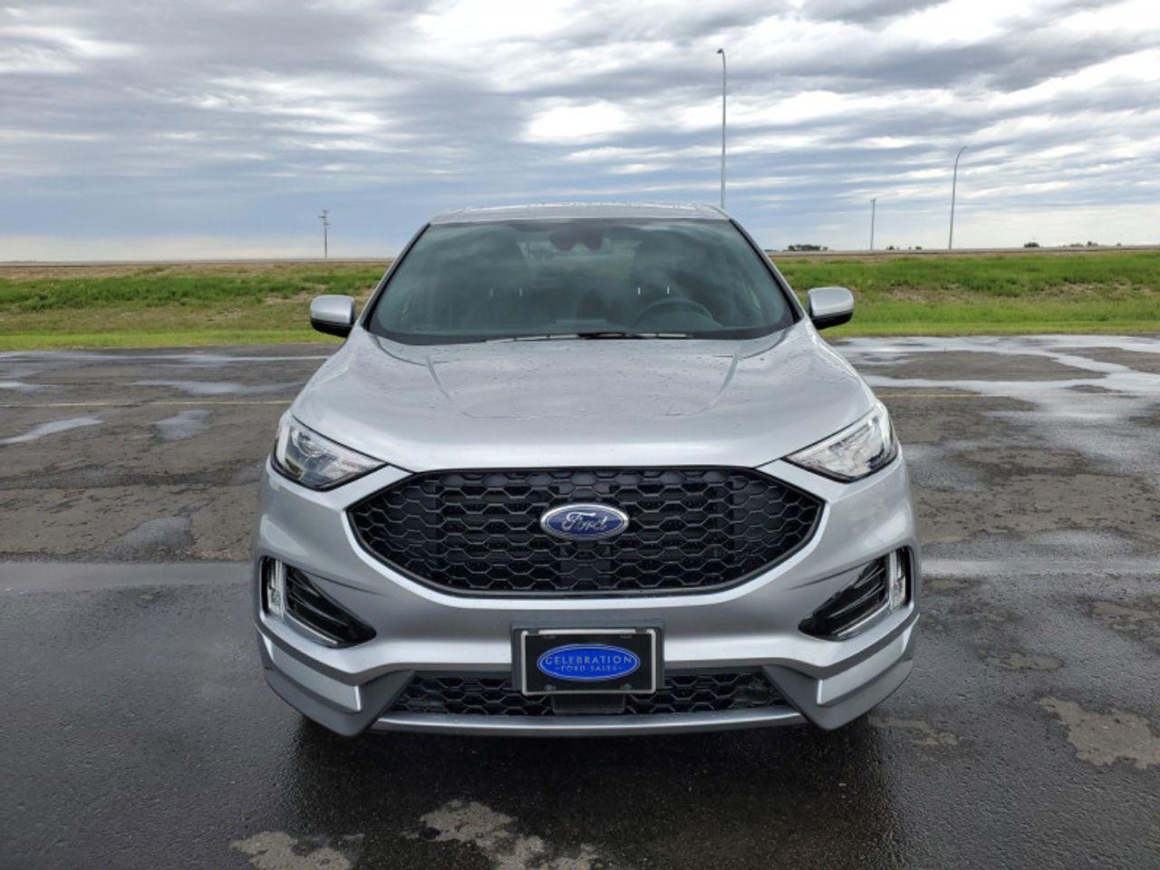 2021 Ford Edge -1