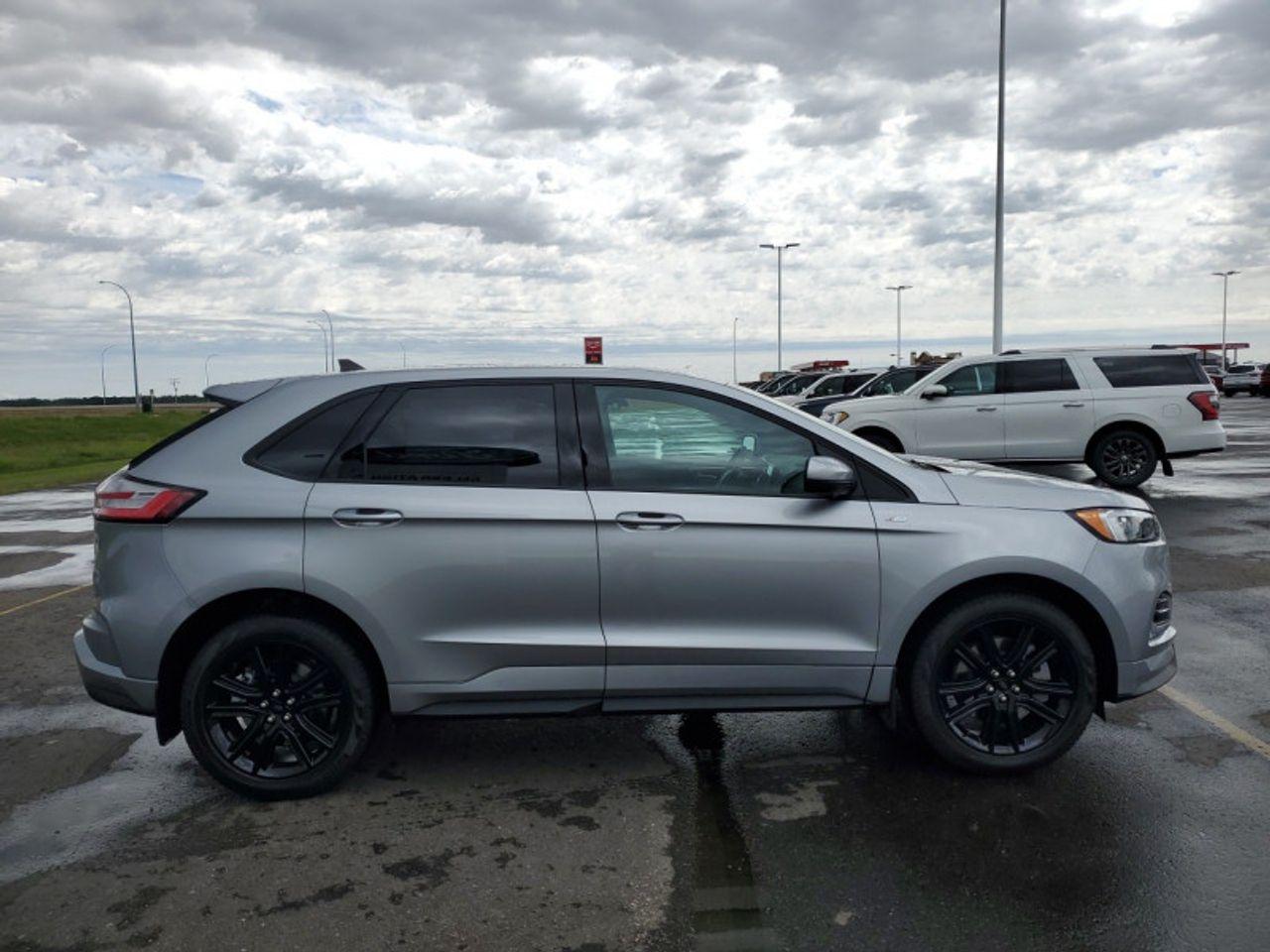 2021 Ford Edge -3