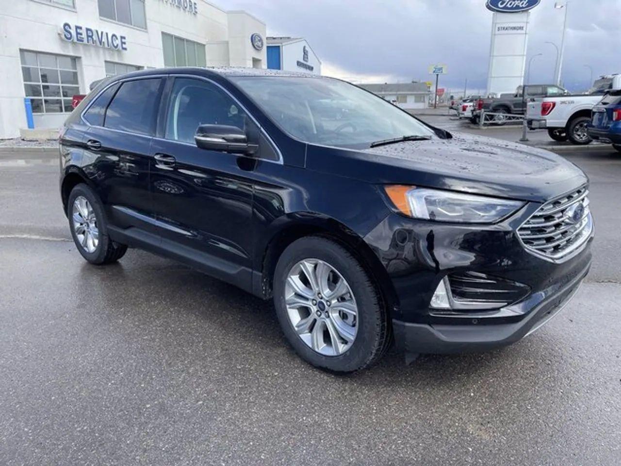 2021 Ford Edge Titanium-2