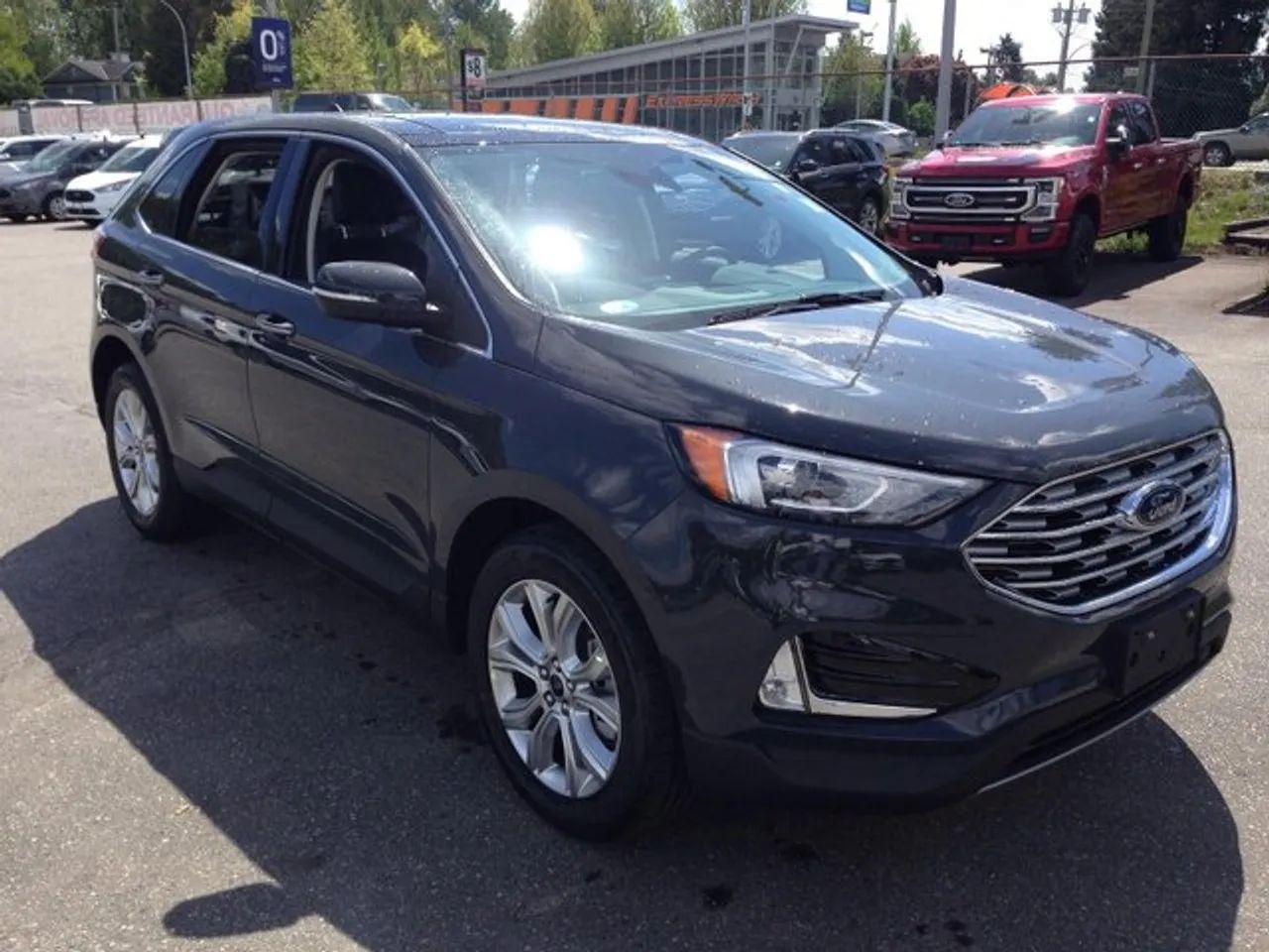 2021 Ford Edge Titanium-2