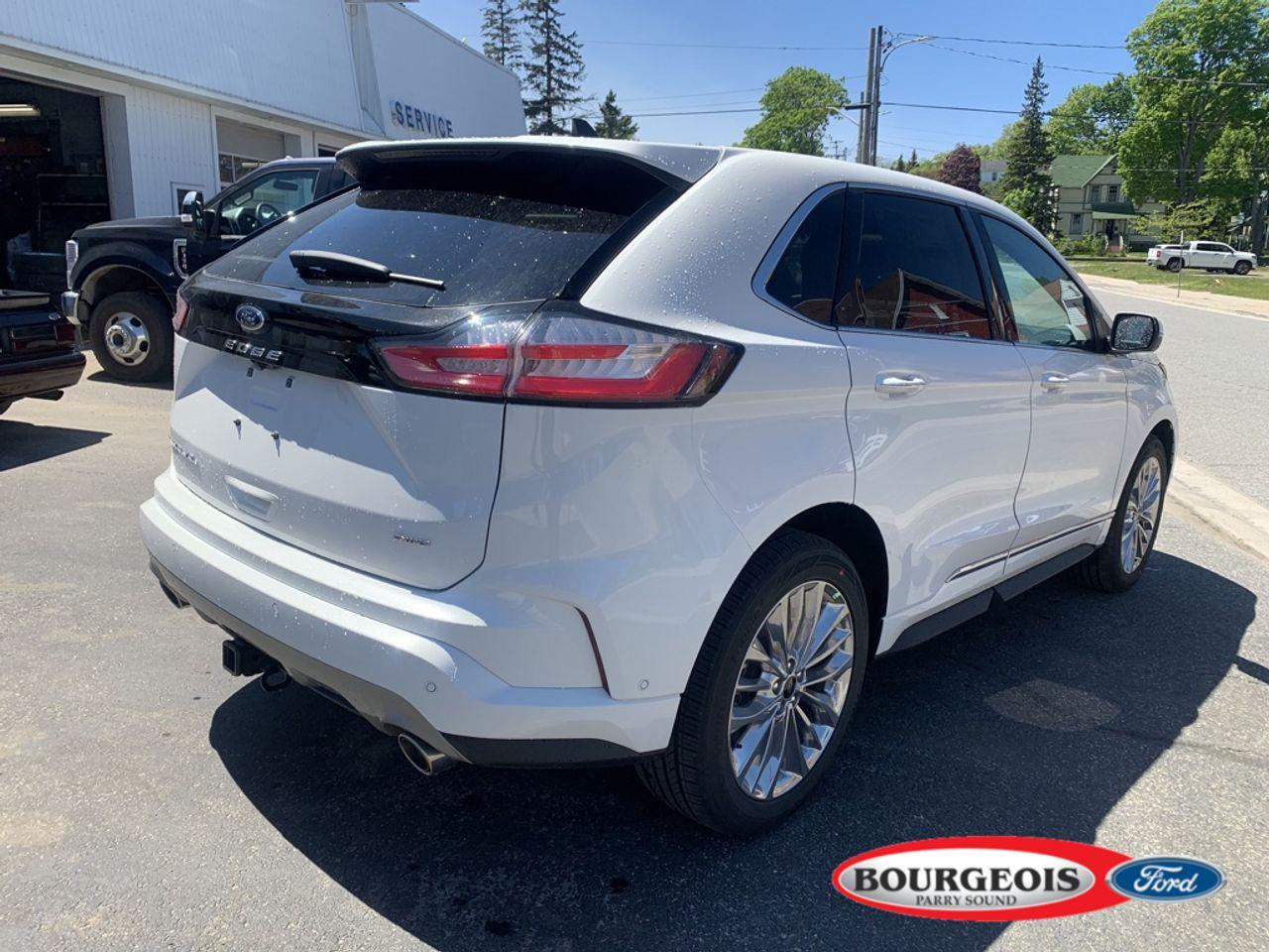 2021 Ford Edge Titanium-2