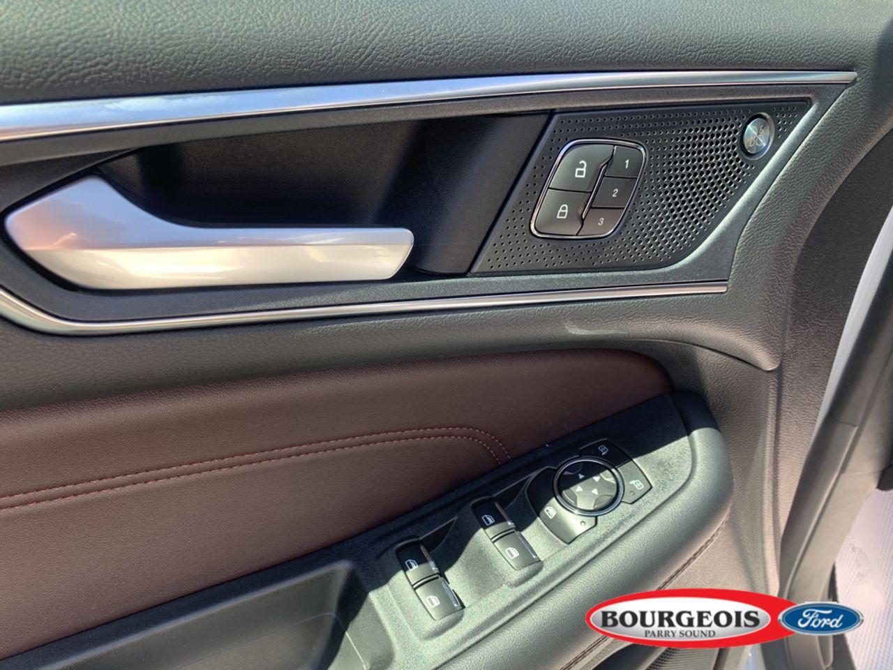 2021 Ford Edge Titanium-4