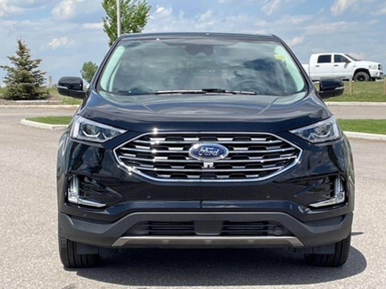 2021 Ford Edge Titanium-1