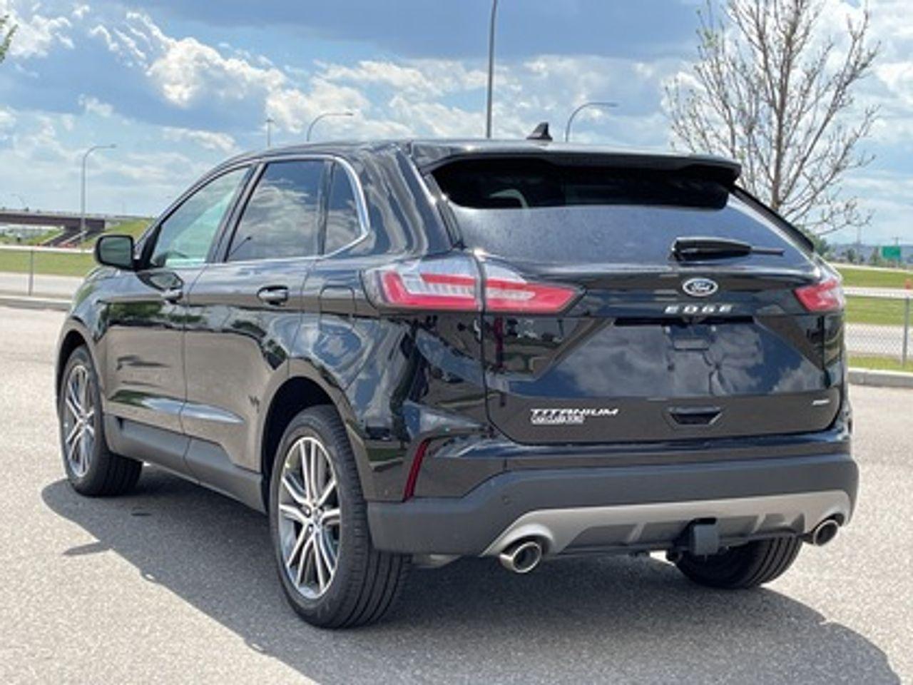 2021 Ford Edge Titanium-3