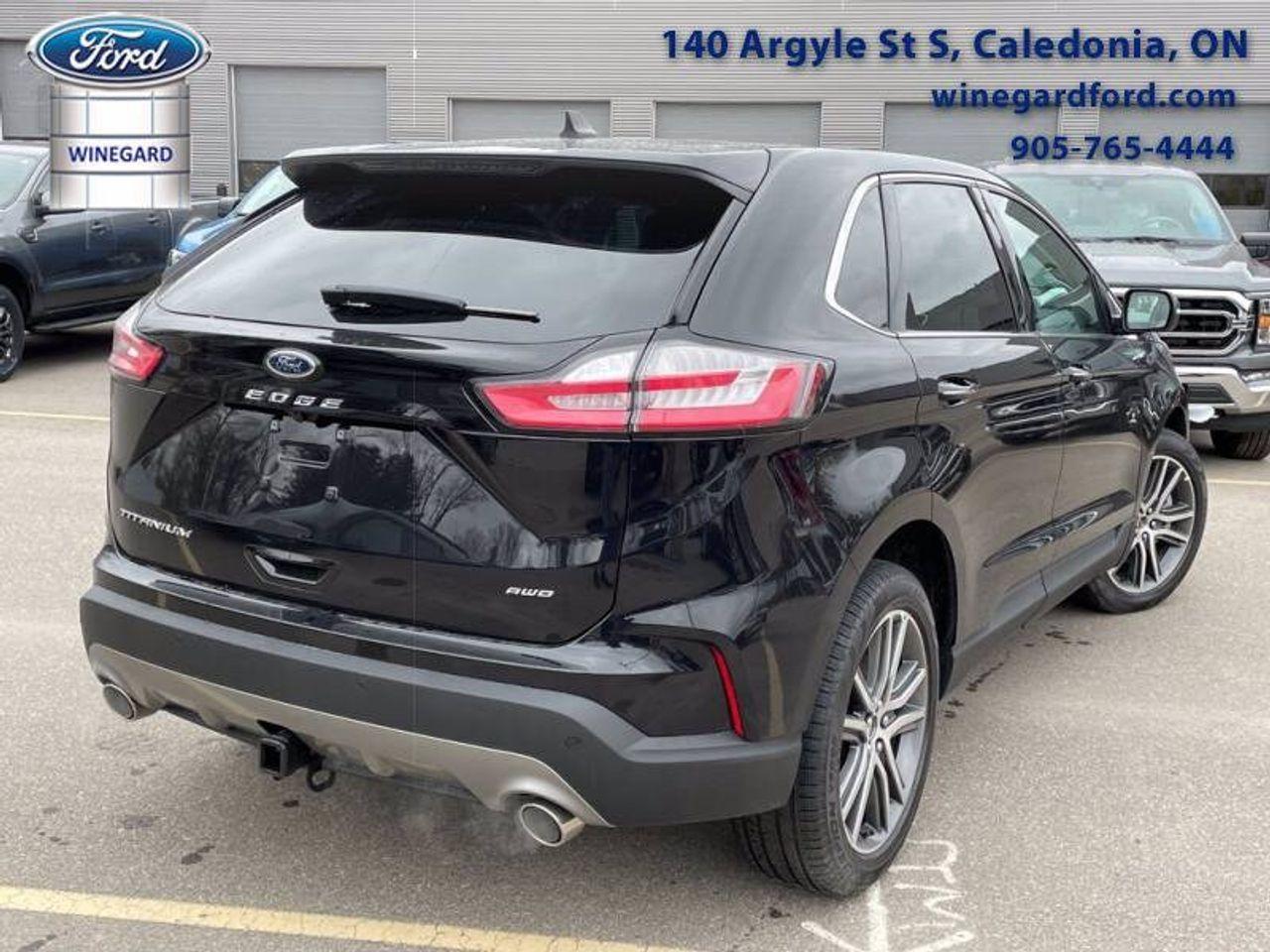 2021 Ford Edge Titanium-4